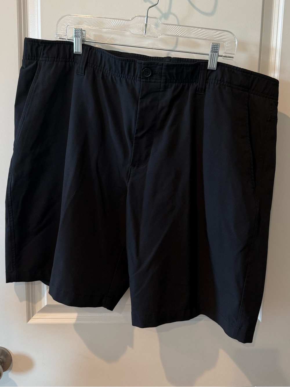 Under Armour Men's Black Flat-Front Performance Shorts